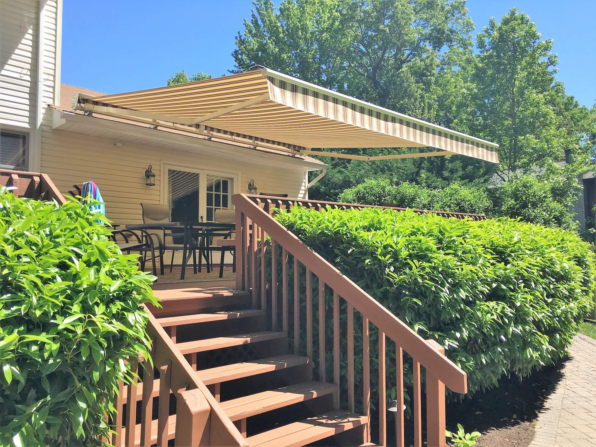 Roof Mounted Retractable Awnings